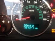 ✅ 2006 Jeep Commander Limited • VIN: 1J8HG58N26C105974 • Lot: 80878144. Wystawiony na Copart z przebiegiem 131 371 mil. Bezpłatny archiwum sprzedaży aukcyjnych z USA i szczegółowy raport historii pojazdu na DreamBid. Zdjęcie 8.