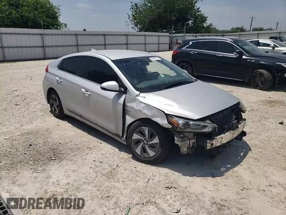 2018 Hyundai Ioniq SEL z VIN KMHC75LCXJU103251, wystawiony jako Copart lot #55672374 z przebiegiem 62 676 mil mil oraz Szkoda całkowita • Salvage title. Historia ofert i sprzedaży dostępna na DreamBid. Obrazek 11.