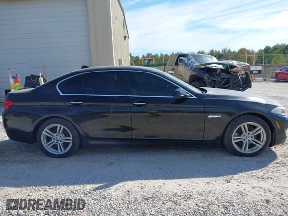 ✅ 2013 BMW 5 Series 528i xDrive • VIN: WBAXH5C52DD113472 • Лот: 43467536. Опубликован ранее на IAAI с пробегом 138 469 миль. Бесплатный доступ к архиву аукционных продаж из США и подробный отчёт об истории автомобиля на DreamBid. Изображение 13.