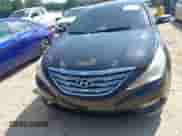 2011 Hyundai Sonata Limited z VIN 5NPEC4ACXBH238781, wystawiony jako IAAI lot #42818266 z przebiegiem 133 657 mil mil oraz . Historia ofert i sprzedaży dostępna na DreamBid. Obrazek 12.