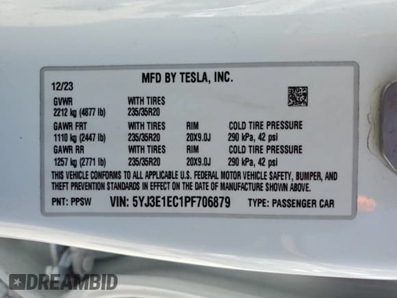 ✅ 2023 Tesla Model 3 Performance • VIN: 5YJ3E1EC1PF706879 • Lot: 53369295. Wystawiony na Copart z przebiegiem 15 825 mil. Bezpłatny archiwum sprzedaży aukcyjnych z USA i szczegółowy raport historii pojazdu na DreamBid. Zdjęcie 13.