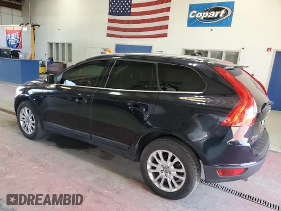 ✅ 2010 Volvo XC60 3.0T • VIN: YV4992DZ7A2102402 • Lot: 80421895. Wystawiony na Copart z przebiegiem 139 132 mil. Bezpłatny archiwum sprzedaży aukcyjnych z USA i szczegółowy raport historii pojazdu na DreamBid. Zdjęcie 2.