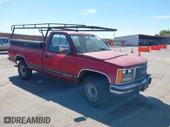 ✅ 1989 GMC Sierra 1500 • VIN: 1GTGC34N1KE503992 • Lot: 42801434. Wystawiony na IAAI z przebiegiem 130 845 mil. Bezpłatny archiwum sprzedaży aukcyjnych z USA i szczegółowy raport historii pojazdu na DreamBid. Zdjęcie 1.
