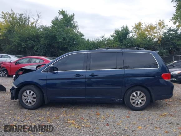 ✅ 2010 Honda Odyssey EX • VIN: 5FNRL3H42AB030790 • Лот: 43507143. Опубликован ранее на IAAI с пробегом Не указан. Бесплатный доступ к архиву аукционных продаж из США и подробный отчёт об истории автомобиля на DreamBid. Изображение 15.