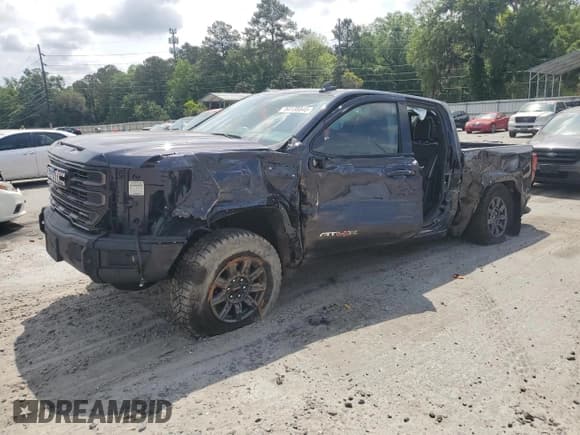 ✅ 2024 GMC Sierra 1500 AT4X • VIN: 3GTUUFEL4RG415780 • Лот: 54135845. Опубликован ранее на Copart с пробегом Не указан. Бесплатный доступ к архиву аукционных продаж из США и подробный отчёт об истории автомобиля на DreamBid. Изображение 1.