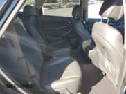 ✅ 2017 Hyundai Santa Fe Limited Ultimate • VIN: KM8SR4HF1HU237921 • Lot: 68058822. Listed on Copart with 56,144 mi. Free auction sales archive from the USA and detailed vehicle history report at DreamBid. Image 11.