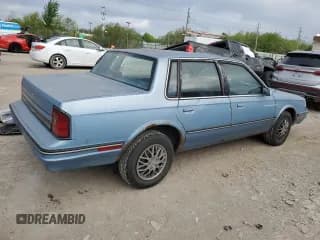 ✅ 1988 Oldsmobile Cutlass • VIN: 2G3AJ51W3J9382209 • Lot: 55464145. Listed on Copart with 38,904 mi. Free auction sales archive from the USA and detailed vehicle history report at DreamBid. Image 3.