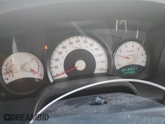 2008 Dodge Dakota SXT z VIN 1D7HE32K58S529972, wystawiony jako Copart lot #42056935 z przebiegiem 211 533 mil mil oraz Szkoda całkowita • Salvage title. Historia ofert i sprzedaży dostępna na DreamBid. Obrazek 9.