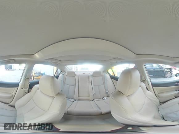 ✅ 2014 Nissan Maxima SV • VIN: 1N4AA5AP2EC483142 • Лот: 70559875. Опубликован ранее на Copart с пробегом Не указан. Бесплатный доступ к архиву аукционных продаж из США и подробный отчёт об истории автомобиля на DreamBid. Изображение 15.