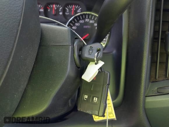 ✅ 2018 Chevrolet Silverado 1500 Work Truck • VIN: 3GCUKNEC0JG640413 • Lot: 43582205. Wystawiony na IAAI z przebiegiem 65 365 mil. Bezpłatny archiwum sprzedaży aukcyjnych z USA i szczegółowy raport historii pojazdu na DreamBid. Zdjęcie 11.