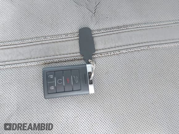 ✅ 2013 Cadillac SRX Luxury Collection • VIN: 3GYFNGE32DS552924 • Лот: 43685658. Опубликован ранее на IAAI с пробегом 142 444 миль. Бесплатный доступ к архиву аукционных продаж из США и подробный отчёт об истории автомобиля на DreamBid. Изображение 11.