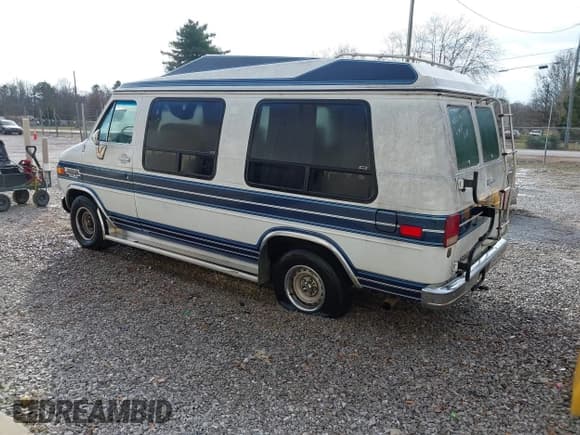 ✅ 1989 Chevrolet Sportvan • VIN: 1GBEG25KXK7152096 • Лот: 43754333. Опубликован ранее на IAAI с пробегом 45 221 миль. Бесплатный доступ к архиву аукционных продаж из США и подробный отчёт об истории автомобиля на DreamBid. Изображение 3.