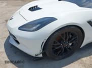 ✅ 2015 Chevrolet Corvette 1LT • VIN: 1G1YB2D7XF5117802 • Lot: 43017939. Wystawiony na IAAI z przebiegiem 54 180 mil. Bezpłatny archiwum sprzedaży aukcyjnych z USA i szczegółowy raport historii pojazdu na DreamBid. Zdjęcie 22.