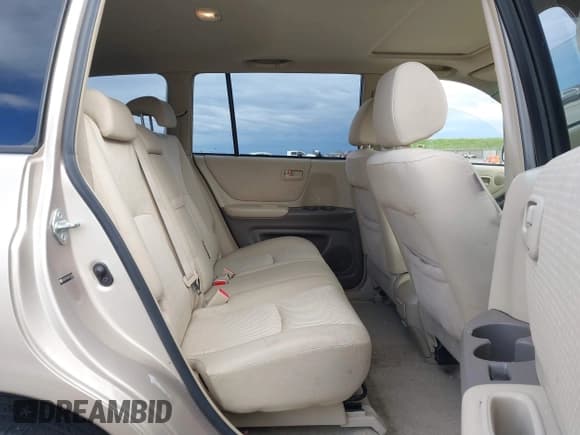 ✅ 2007 Toyota Highlander • VIN: JTEGP21A070127169 • Lot: 41783072. Wystawiony na IAAI z przebiegiem 114 999 mil. Bezpłatny archiwum sprzedaży aukcyjnych z USA i szczegółowy raport historii pojazdu na DreamBid. Zdjęcie 8.