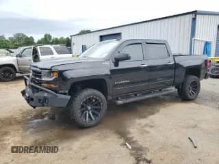 2017 Chevrolet Silverado 1500 LT с VIN 3GCUKREC0HG197682, выставлен на аукционе Copart как лот 65064235 с пробегом 179 359 миль миль и На запчасти • Non repairable. История ставок и продаж доступна на DreamBid. Изображение 1.