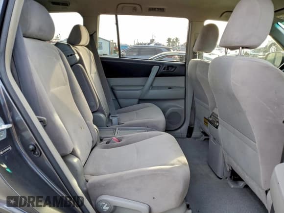 ✅ 2010 Toyota Highlander • VIN: JTEZA3EH0A2009352 • Lot: 94788515. Listed on Copart with 166,653 mi. Free auction sales archive from the USA and detailed vehicle history report at DreamBid. Image 11.