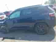 2019 Jeep Compass Limited с VIN 3C4NJDCB1KT696462, выставлен на аукционе IAAI как лот 42959084 с пробегом 28 206 миль миль и . История ставок и продаж доступна на DreamBid. Изображение 14.