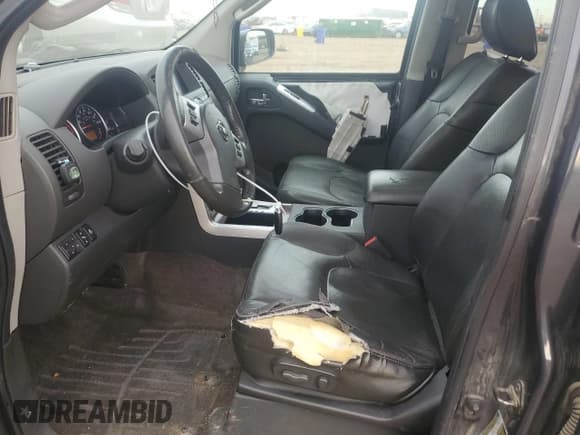✅ 2011 Nissan Pathfinder LE • VIN: 5N1AR1NB1BC618886 • Lot: 81944024. Listed on Copart with 204,124 mi. Free auction sales archive from the USA and detailed vehicle history report at DreamBid. Image 7.