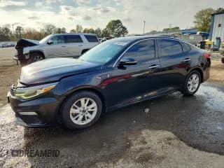 ✅ 2019 Kia Optima S • VIN: 5XXGT4L37KG280620 • Lot: 93665165. Wystawiony na Copart z przebiegiem 117 265 mil. Bezpłatny archiwum sprzedaży aukcyjnych z USA i szczegółowy raport historii pojazdu na DreamBid. Zdjęcie 1.