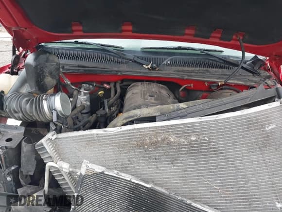 ✅ 2007 GMC Sierra 1500 Work Truck • VIN: 1GTEK14V67Z100721 • Лот: 43492368. Опубликован ранее на IAAI с пробегом 108 039 миль. Бесплатный доступ к архиву аукционных продаж из США и подробный отчёт об истории автомобиля на DreamBid. Изображение 10.