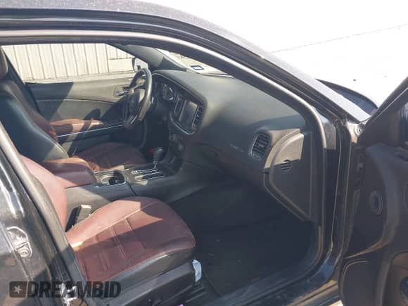 ✅ 2014 Dodge Charger RT • VIN: 2C3CDXCT7EH308290 • Lot: 42962583. Listed on IAAI with 117,378 mi. Free auction sales archive from the USA and detailed vehicle history report at DreamBid. Image 5.