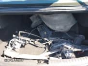 ✅ 2015 Hyundai Genesis 3.8L • VIN: KMHGN4JEXFU017225 • Lot: 43523247. Wystawiony na IAAI z przebiegiem 87 630 mil. Bezpłatny archiwum sprzedaży aukcyjnych z USA i szczegółowy raport historii pojazdu na DreamBid. Zdjęcie 18.