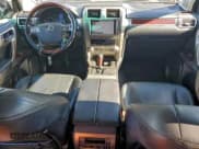 ✅ 2017 Lexus GX 460 Premium • VIN: JTJBM7FX3H5167281 • Lot: 94405795. Wystawiony na Copart z przebiegiem 385 110 mil. Bezpłatny archiwum sprzedaży aukcyjnych z USA i szczegółowy raport historii pojazdu na DreamBid. Zdjęcie 8.