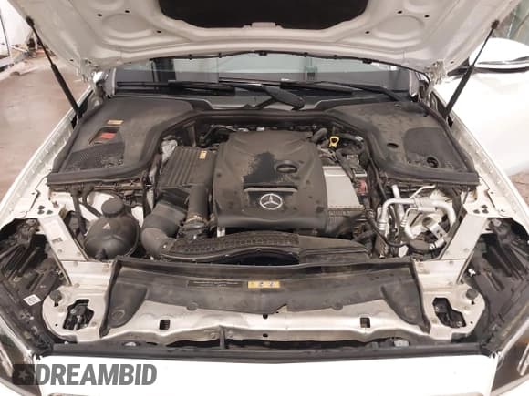 ✅ 2017 Mercedes-Benz E 300 Luxury • VIN: WDDZF4KB6HA016663 • Лот: 42884290. Опубликован ранее на IAAI с пробегом 137 592 миль. Бесплатный доступ к архиву аукционных продаж из США и подробный отчёт об истории автомобиля на DreamBid. Изображение 10.