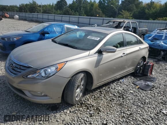 ✅ 2011 Hyundai Sonata SE • VIN: 5NPEC4AC2BH047551 • Lot: 68051974. Listed on Copart with 86,267 mi. Free auction sales archive from the USA and detailed vehicle history report at DreamBid. Image 1.