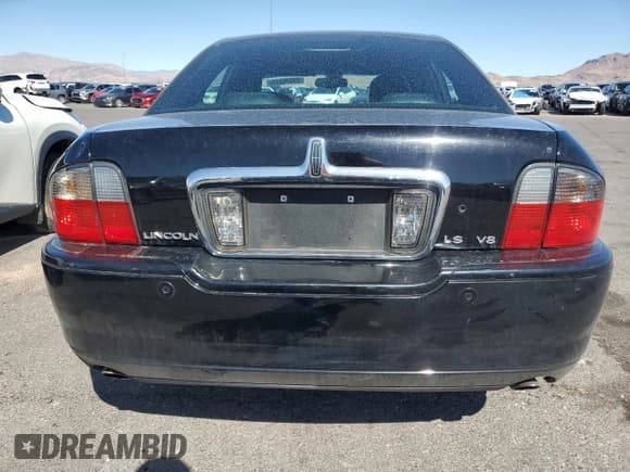 ✅ 2003 Lincoln LS Sport • VIN: 1LNHM87AX3Y657801 • Lot: 49630975. Listed on Copart with 102,269 mi. Free auction sales archive from the USA and detailed vehicle history report at DreamBid. Image 6.