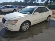 ✅ 2009 Hyundai Sonata SE • VIN: 5NPEU46F99H472727 • Лот: 84835605. Опубликован ранее на Copart с пробегом 118 826 миль. Бесплатный доступ к архиву аукционных продаж из США и подробный отчёт об истории автомобиля на DreamBid. Изображение 1.