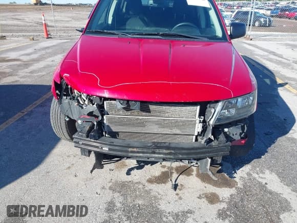 ✅ 2018 Dodge Journey SE • VIN: 3C4PDCAB7JT474309 • Lot: 43391796. Wystawiony na IAAI z przebiegiem 108 288 mil. Bezpłatny archiwum sprzedaży aukcyjnych z USA i szczegółowy raport historii pojazdu na DreamBid. Zdjęcie 6.