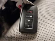 ✅ 2022 Lexus RX 350 • VIN: 2T2HZMDA6NC310908 • Лот: 43648693. Опубликован ранее на IAAI с пробегом 27 911 миль. Бесплатный доступ к архиву аукционных продаж из США и подробный отчёт об истории автомобиля на DreamBid. Изображение 11.