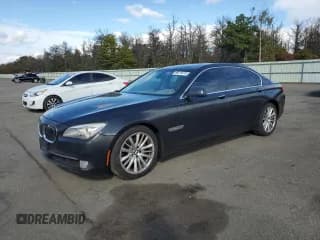 ✅ 2011 BMW 7 Series 740Li • VIN: WBAKB4C52BC392785 • Lot: 86619215. Listed on Copart with 211,977 mi. Free auction sales archive from the USA and detailed vehicle history report at DreamBid. Image 1.