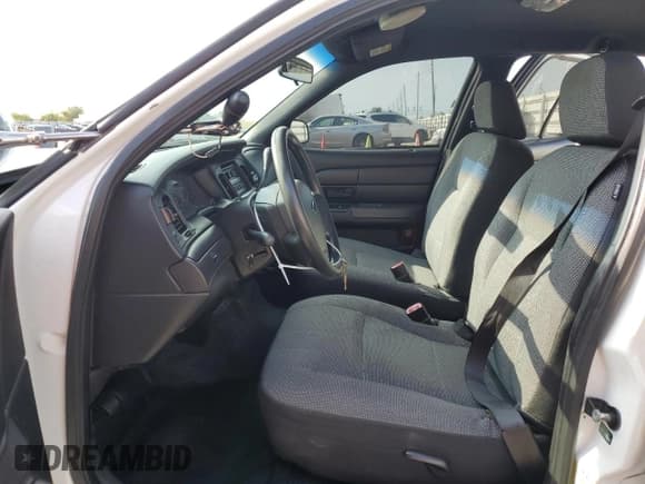 ✅ 2010 Ford Police Interceptor • VIN: 2FABP7BV0AX121156 • Lot: 52085275. Listed on Copart with 158,578 mi. Free auction sales archive from the USA and detailed vehicle history report at DreamBid. Image 7.