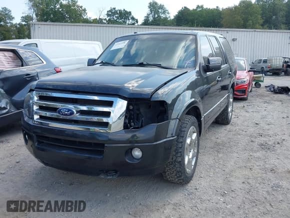 ✅ 2014 Ford Expedition Limited • VIN: 1FMJU2A56EEF10065 • Лот: 43232996. Опубликован ранее на IAAI с пробегом 88 341 миль. Бесплатный доступ к архиву аукционных продаж из США и подробный отчёт об истории автомобиля на DreamBid. Изображение 19.