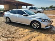 ✅ 2021 Nissan Altima S • VIN: 1N4BL4BV3MN386623 • Lot: 83868955. Wystawiony na Copart z przebiegiem 90 536 mil. Bezpłatny archiwum sprzedaży aukcyjnych z USA i szczegółowy raport historii pojazdu na DreamBid. Zdjęcie 4.