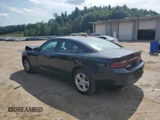 2015 Dodge Charger SE z VIN 2C3CDXBG9FH790671, wystawiony jako Copart lot #67136154 z przebiegiem 211 106 mil mil oraz Szkoda całkowita • Salvage title. Historia ofert i sprzedaży dostępna na DreamBid. Obrazek 2.