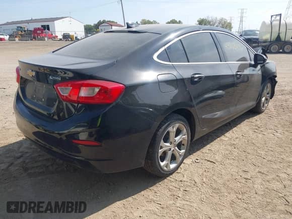 2017 Chevrolet Cruze Premier с VIN 1G1BF5SM5H7103026, выставлен на аукционе IAAI как лот 43263476 с пробегом 156 380 миль миль и . История ставок и продаж доступна на DreamBid. Изображение 4.