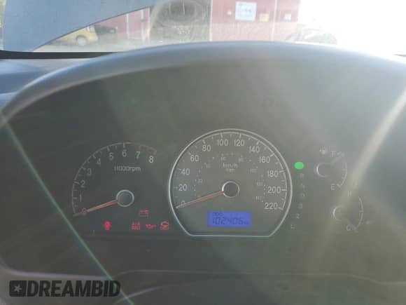 2009 Hyundai Elantra GLS z VIN KMHDU45D49U588608, wystawiony jako Copart lot #72958564 z przebiegiem 102 406 mil mil oraz Czysty tytuł • Clean title. Historia ofert i sprzedaży dostępna na DreamBid. Obrazek 9.