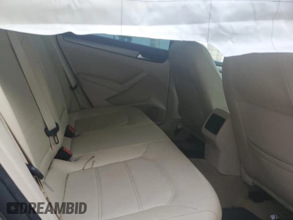 ✅ 2014 Volkswagen Passat SE • VIN: 1VWBN7A36EC043451 • Lot: 86527925. Listed on Copart with Not provided. Free auction sales archive from the USA and detailed vehicle history report at DreamBid. Image 10.