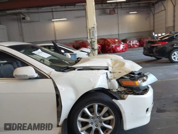 ✅ 2006 Acura TSX Navi • VIN: JH4CL96926C004779 • Lot: 43290836. Listed on IAAI with 182,911 mi. Free auction sales archive from the USA and detailed vehicle history report at DreamBid. Image 6.