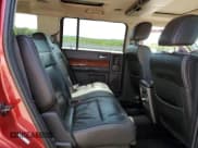 ✅ 2009 Ford Flex Limited • VIN: 2FMEK63C29BA62516 • Лот: 57164675. Опубликован ранее на Copart с пробегом 211 940 миль. Бесплатный доступ к архиву аукционных продаж из США и подробный отчёт об истории автомобиля на DreamBid. Изображение 11.