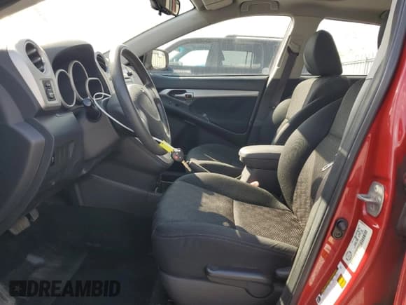 ✅ 2010 Pontiac Vibe 1SA • VIN: 5Y2SP6E85AZ407430 • Лот: 70361355. Опубликован ранее на Copart с пробегом 210 191 миль. Бесплатный доступ к архиву аукционных продаж из США и подробный отчёт об истории автомобиля на DreamBid. Изображение 7.