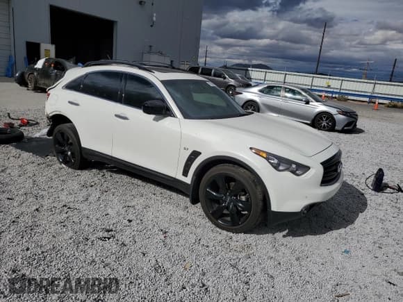 ✅ 2016 Infiniti QX70 • VIN: JN8CS1MW3GM750141 • Lot: 81958985. Wystawiony na Copart z przebiegiem 72 165 mil. Bezpłatny archiwum sprzedaży aukcyjnych z USA i szczegółowy raport historii pojazdu na DreamBid. Zdjęcie 4.