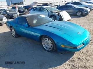 1992 Chevrolet Corvette z VIN 1G1YY23P0N5108637, wystawiony jako IAAI lot #43410005 z przebiegiem 121 315 mil mil oraz . Historia ofert i sprzedaży dostępna na DreamBid. Obrazek 1.