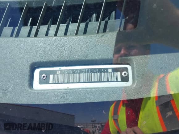 2014 Chevrolet Express Passenger LT с VIN 1GNWGRFG2E1145158, выставлен на аукционе IAAI как лот 41978427 с пробегом 185 336 миль миль и . История ставок и продаж доступна на DreamBid. Изображение 9.