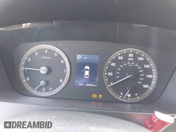 2015 Hyundai Sonata Sport z VIN 5NPE34AF5FH052694, wystawiony jako IAAI lot #43580061 z przebiegiem 209 391 mil mil oraz . Historia ofert i sprzedaży dostępna na DreamBid. Obrazek 7.