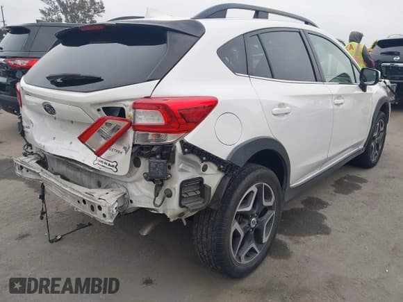 ✅ 2018 Subaru Crosstrek Limited • VIN: JF2GTAMC3JH279688 • Lot: 42181878. Listed on IAAI with 90,338 mi. Free auction sales archive from the USA and detailed vehicle history report at DreamBid. Image 4.