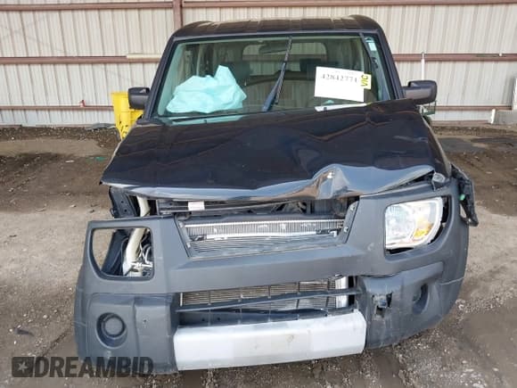 ✅ 2006 Honda Element LX • VIN: 5J6YH28396L006595 • Lot: 42842771. Listed on IAAI with 163,409 mi. Free auction sales archive from the USA and detailed vehicle history report at DreamBid. Image 13.